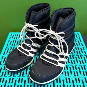 Adidas waterproof climaheat snowboots
